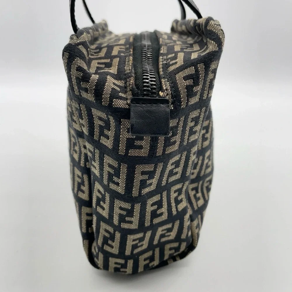 Authentic Fendi Zucchino Pattern Canvas Black x Beige Small Handbag - Picture 5 of 15